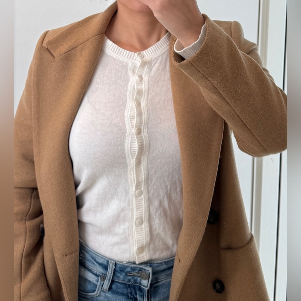 Tex by Max Azria classic button knit cardigan